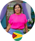Directora Delegada Omwattie Ramdin