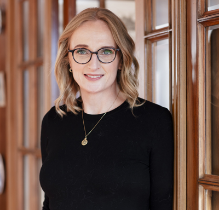 Esther Van Egerschot