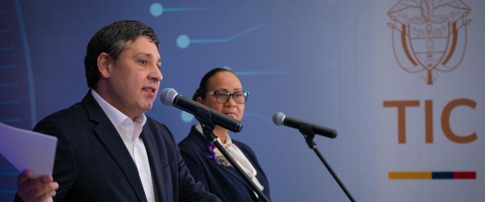 Foto del ministro TIC