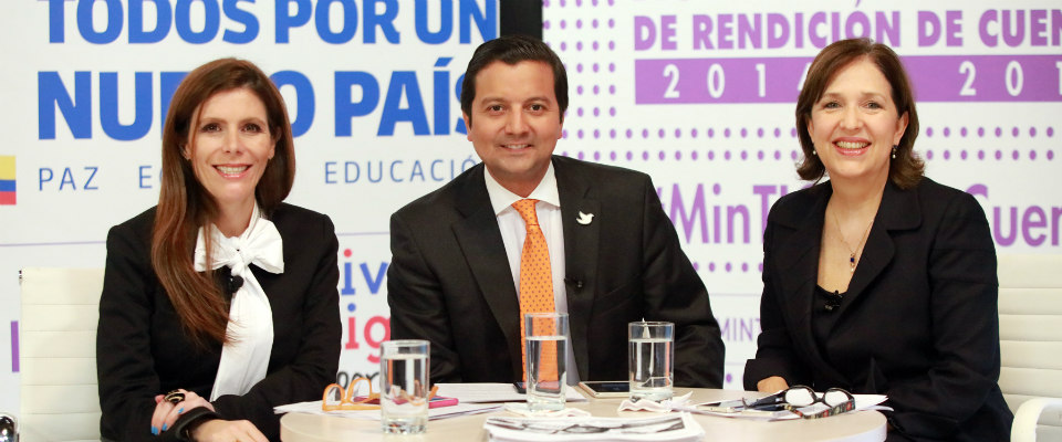 Viceministra General María Carolina Hoyos, Ministro TIC David Luna y Viceministra TI María Isabel Mejía