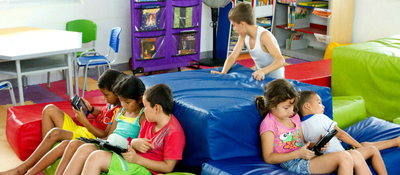  Biblioteca de La Macarena