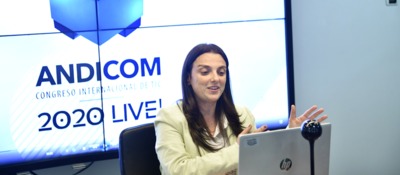 Ministra de las TIC Karen Abudinen