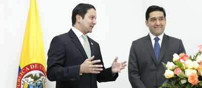 David Luna en la posesión de Comisionado Experto de la CRC Germán Bacca