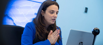 Ministra de las TIC Karen Abudinen