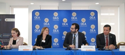 Foto de los representantes del Ministerio TIC en Consejos de Innovación en Ciberseguridad de la OEA