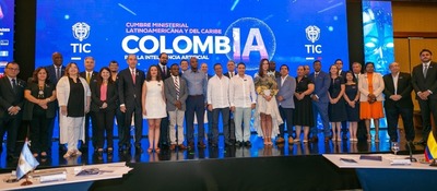 Foto de la "Cumbre Ministral Latinoamericana y del Caribe ColombIA"
