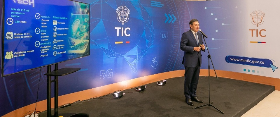 Foto del ministro TIC Foto del ministro TIC