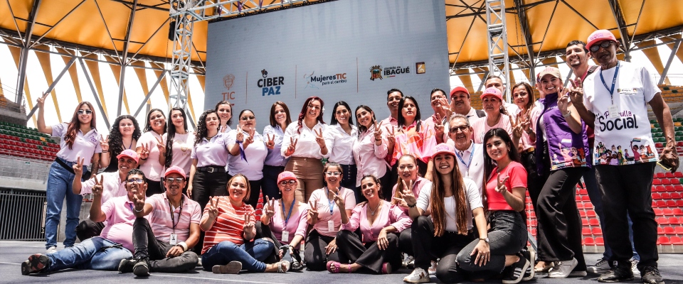 Foto del evento ‘Mujeres TIC para el Cambio’ en Ibagué Foto del evento ‘Mujeres TIC para el Cambio’ en Ibagué