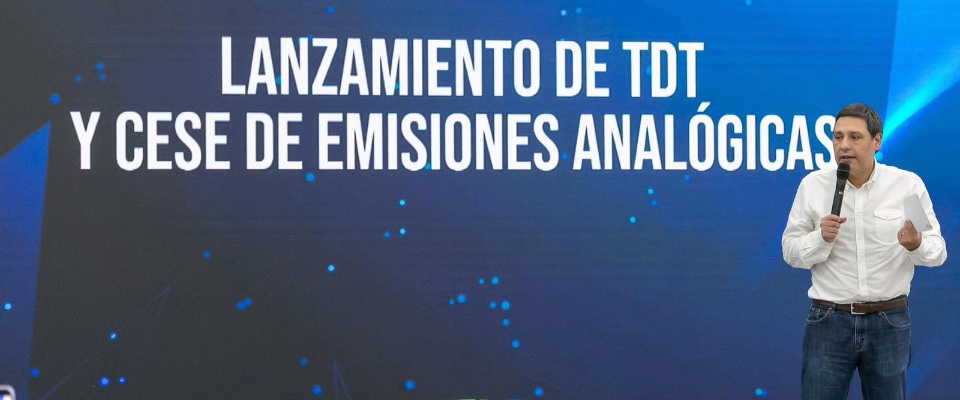 Foto del primer Foro Nacional de Televisión Digital Terrestre (TDT) y Cese Analógico