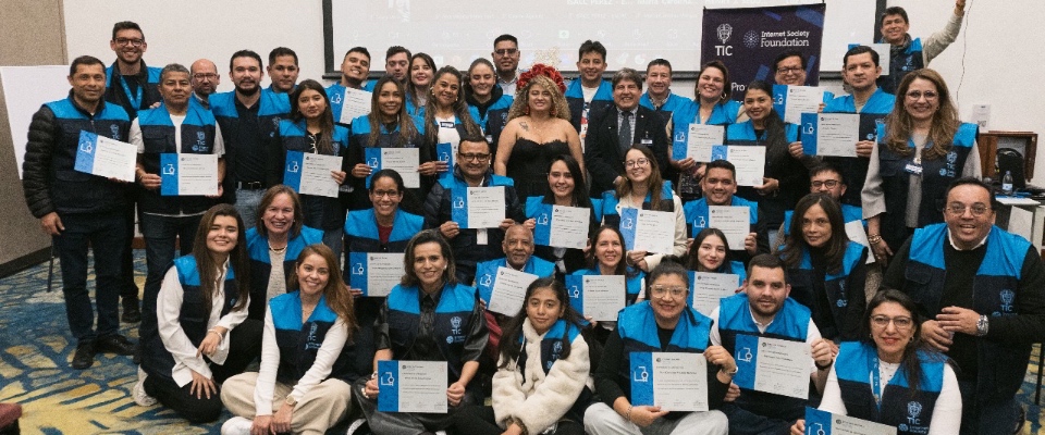 Foto de líderes comunitarios beneficiados Foto de líderes comunitarios beneficiados