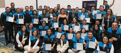 Foto de líderes comunitarios beneficiados Foto de líderes comunitarios beneficiados