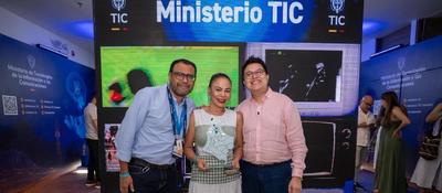 Foto de asistentes