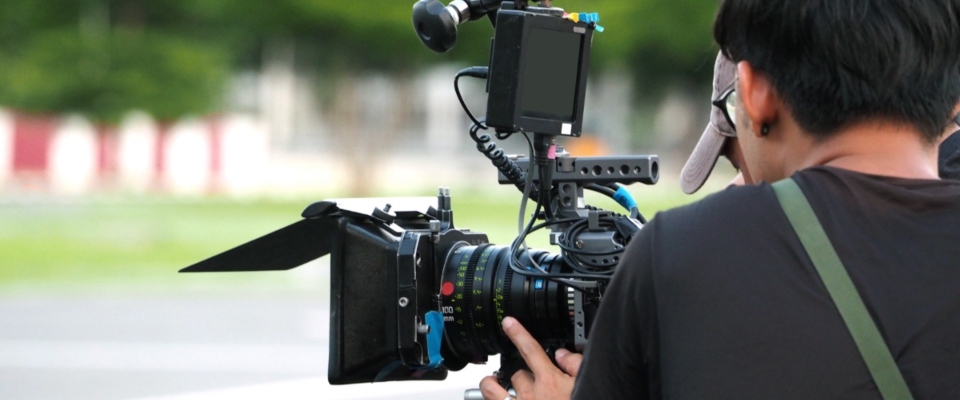 Foto de camarógrafo en su trabajo