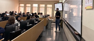 Foto de beneficiarios en capacitación