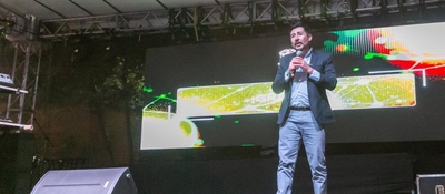 Foto de viceministro de transformación en presentación