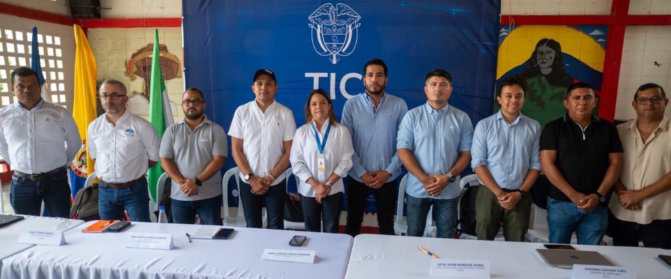 Foto de delegados de Claro, Movistar, Tigo y WOM