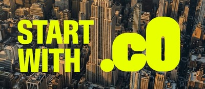 Vista aérea de una ciudad con edificios altos. Resalta el texto “START WITH .CO”, anunciando la nueva identidad del dominio .co