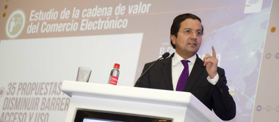 Ministro David Luna en su participación en 7o Foro Summit de Transformación Digital