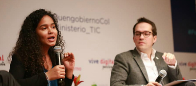 Yelena Tete - accede a beca estudiantil a través de un Kiosco Vive Digital