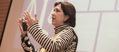 Viceministra TI - Maria Isabel Mejía