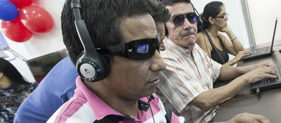 Sistema audio-descripción para personas con discapacidad visual