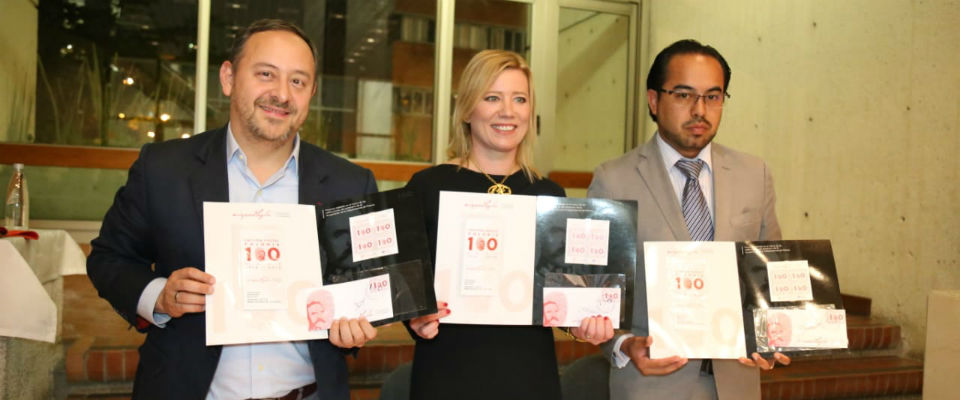 Colombia le rinde homenaje a Polonia